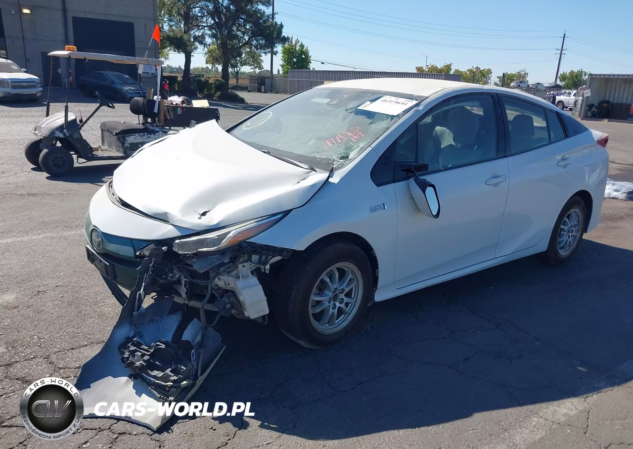 2017 Toyota Prius Prime Plus VIN:JTDKARFP8H3066420 - 2