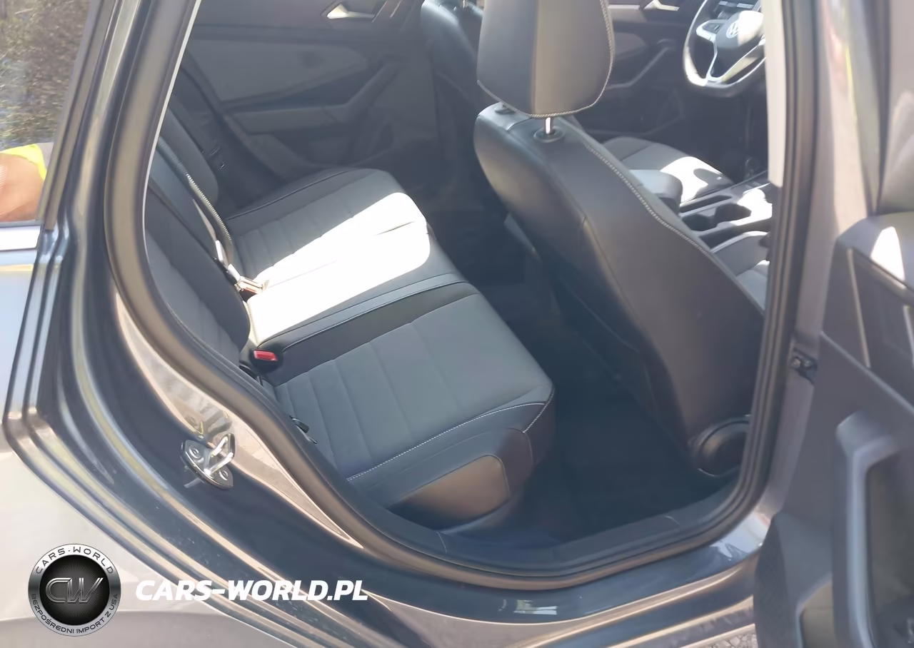 2026 Volkswagen Jetta Se VIN:3VW7W7BU3TM031943 - 8