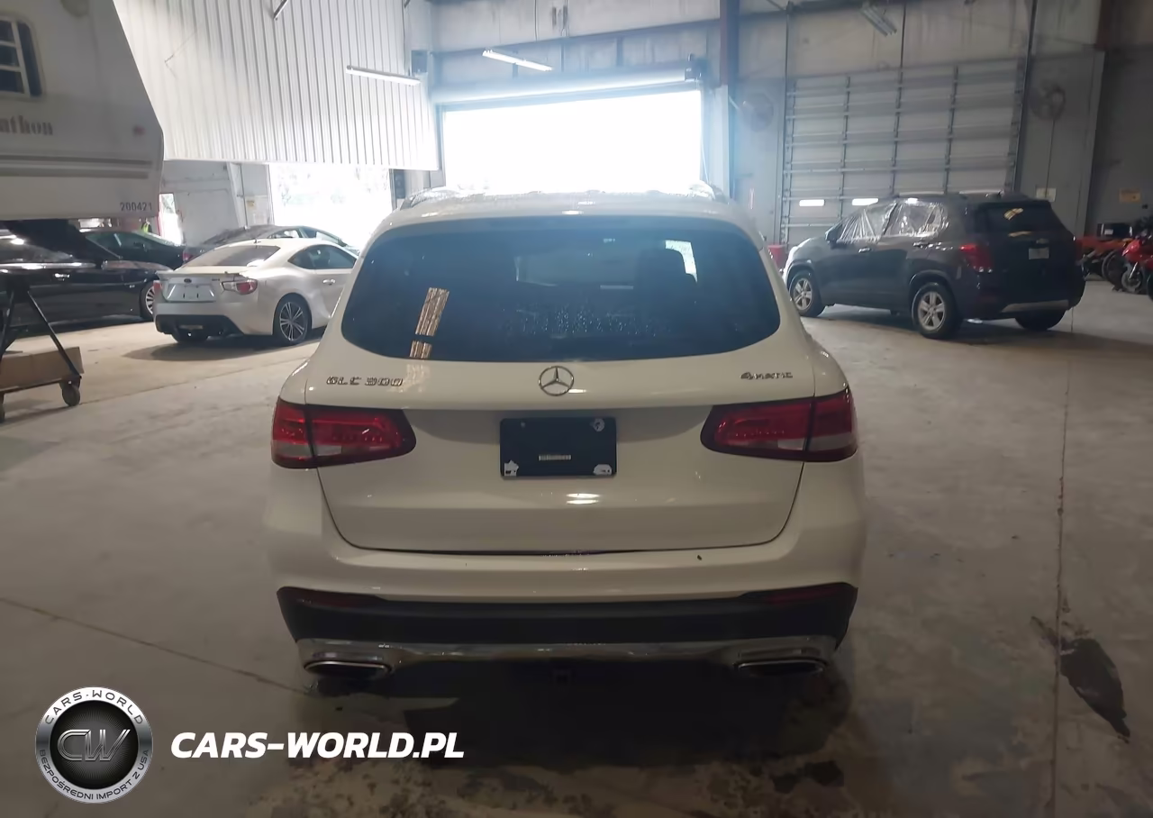 2017 Mercedes-Benz Glc 300 4Matic VIN:WDC0G4KB5HF141439 - 16