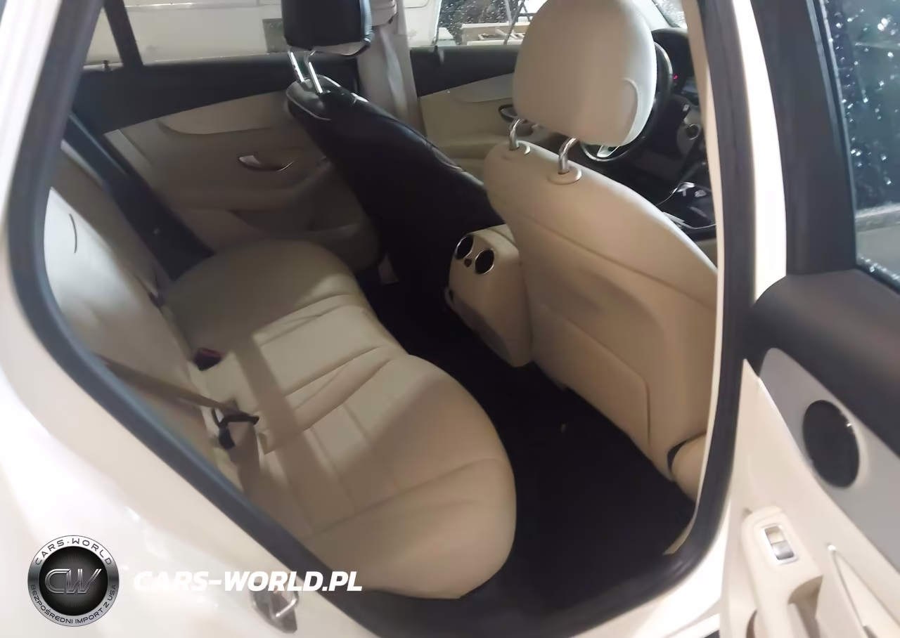 2017 Mercedes-Benz Glc 300 4Matic VIN:WDC0G4KB5HF141439 - 8