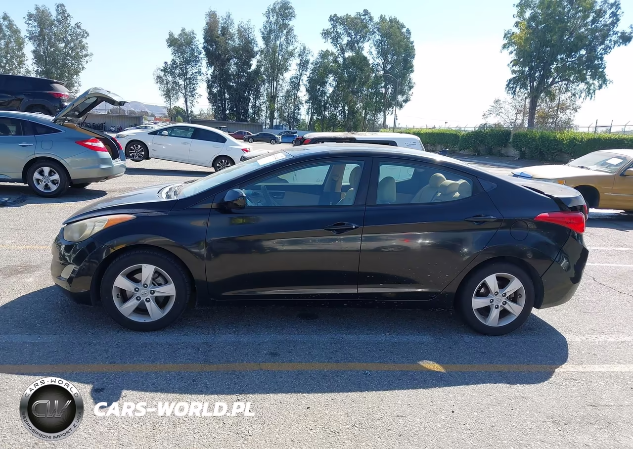 2012 Hyundai Elantra Gls VIN:5NPDH4AE3CH071485 - 13