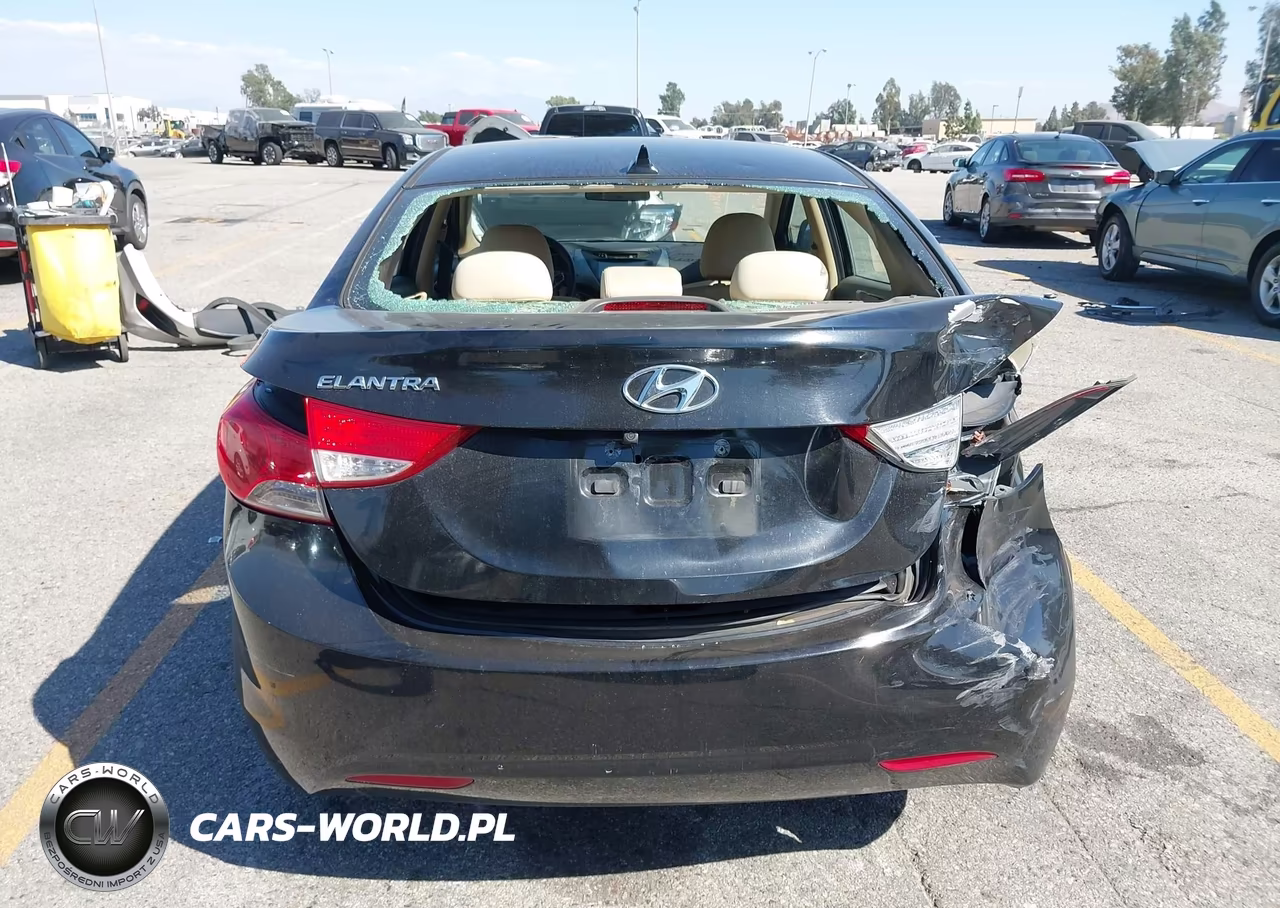 2012 Hyundai Elantra Gls VIN:5NPDH4AE3CH071485 - 15
