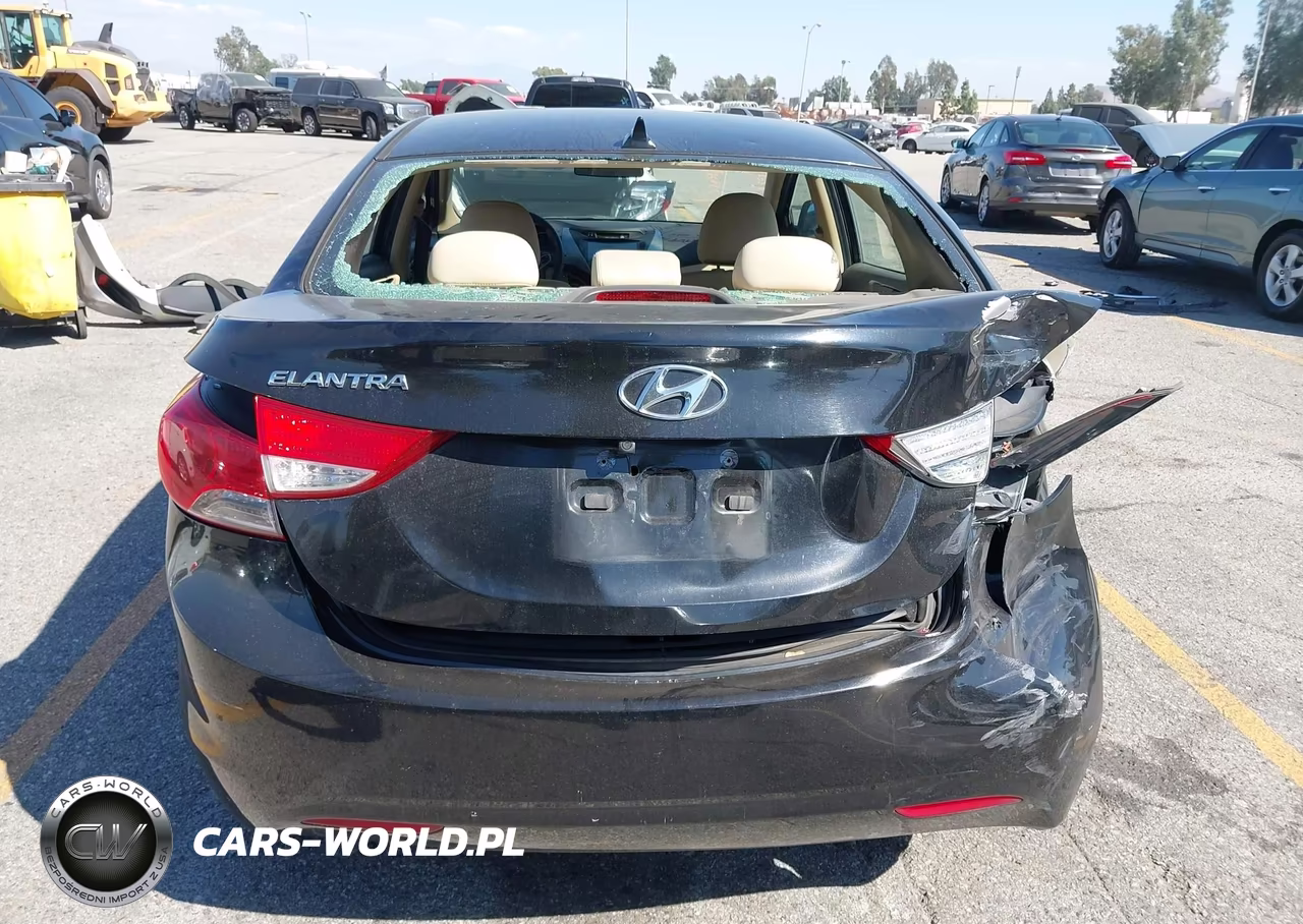 2012 Hyundai Elantra Gls VIN:5NPDH4AE3CH071485 - 16