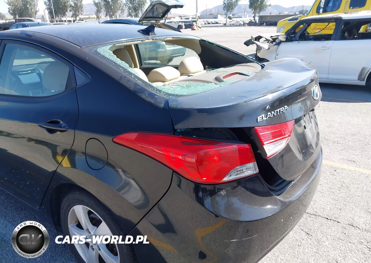 2012 Hyundai Elantra Gls VIN:5NPDH4AE3CH071485 - 17