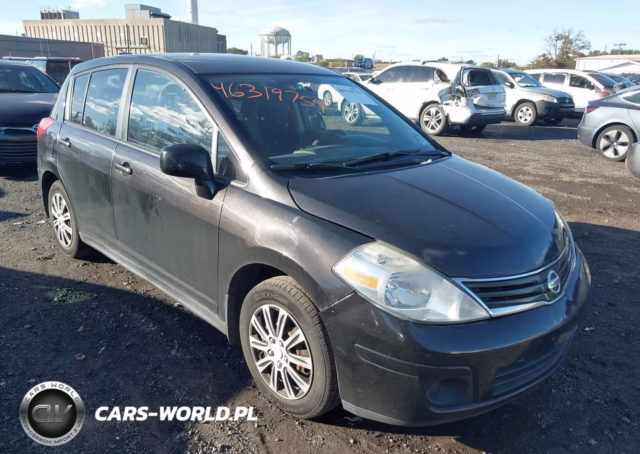 2011 Nissan Versa 1.8S – zdjęcie 1 z 14
