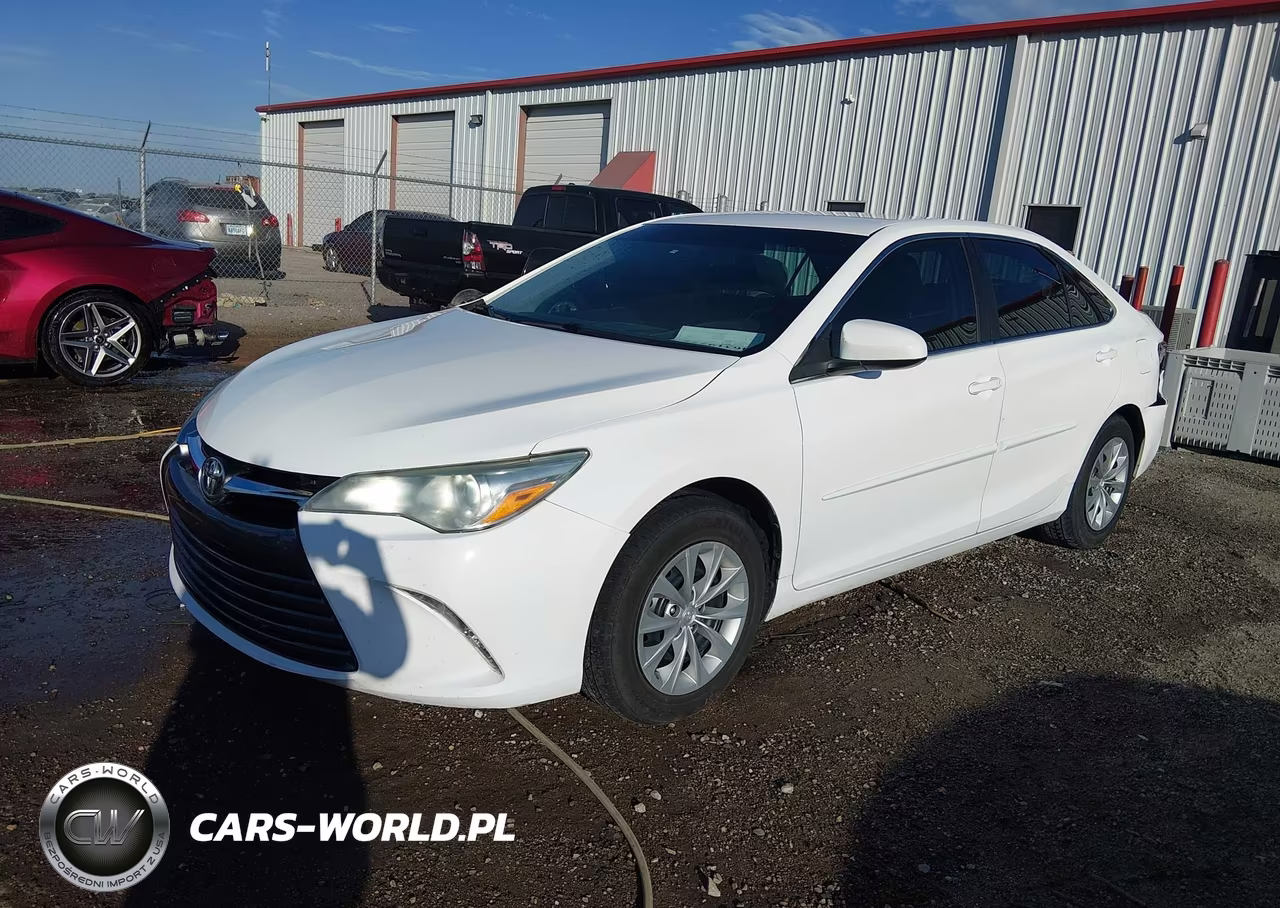 2017 Toyota Camry Le VIN:4T1BF1FK9HU349745 - 2