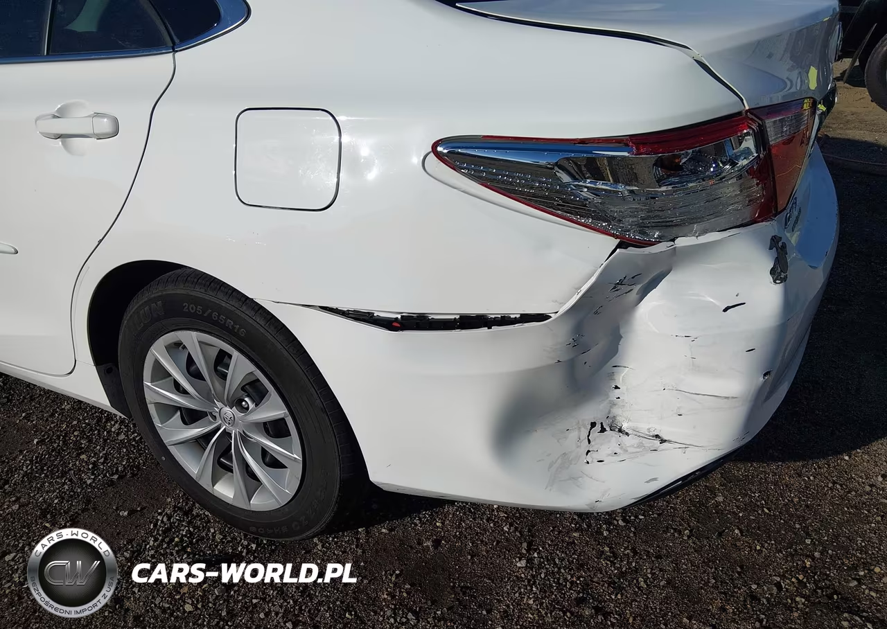 2017 Toyota Camry Le VIN:4T1BF1FK9HU349745 - 6