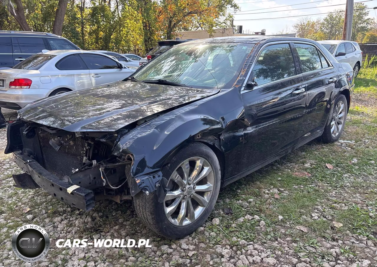 2016 Chrysler 300C VIN:2C3CCAKG8GH270141 - 2