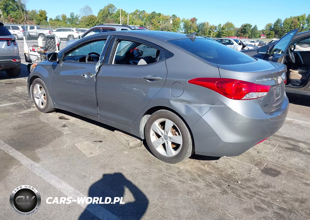 2013 Hyundai Elantra Gls VIN:5NPDH4AE0DH246938 - 3