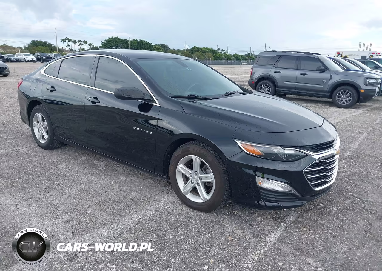 2020 Chevrolet Malibu Fwd 1Fl – zdjęcie 1 z 16