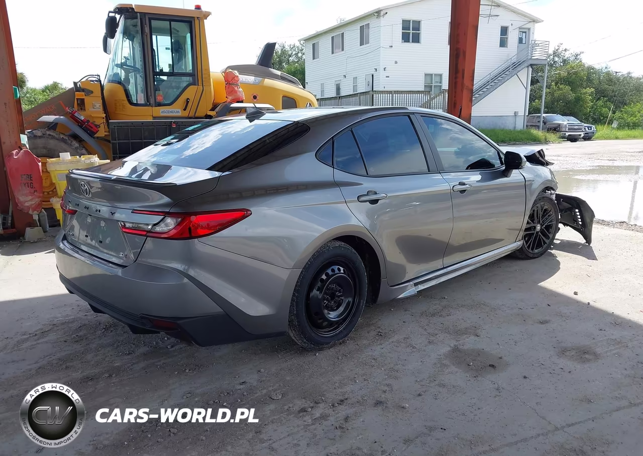 2025 Toyota Camry Se VIN:4T1DAACK6SU569069 - 4