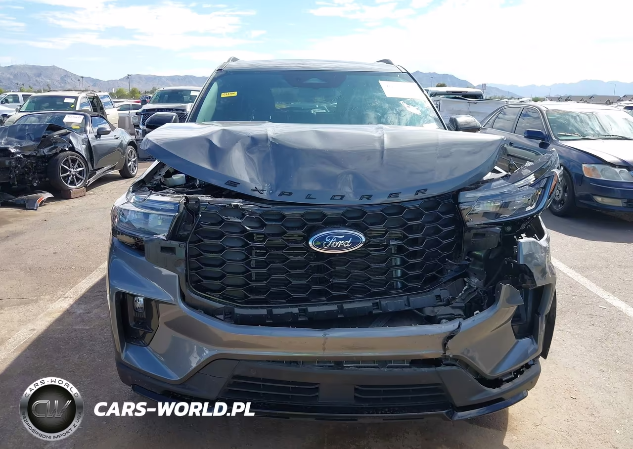 2025 Ford Explorer St-Line VIN:1FMUK8KH9SGA25479 - 12