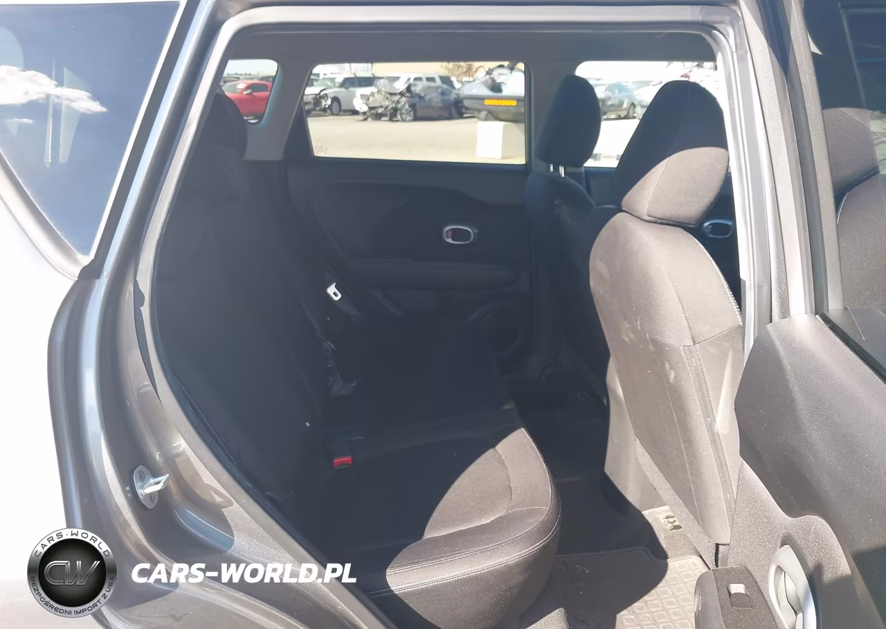 2016 Kia Soul VIN:KNDJN2A21G7288663 - 8