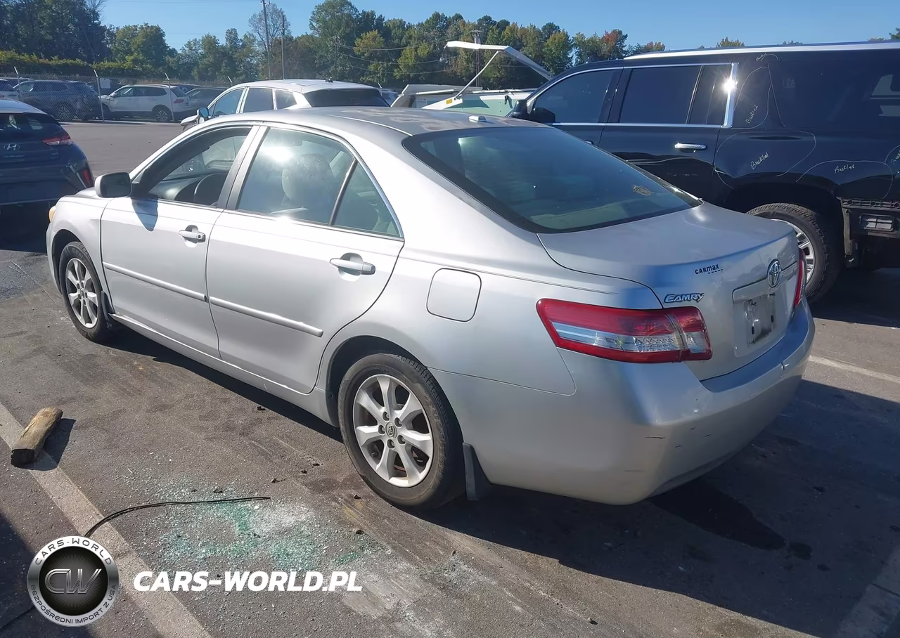 2011 Toyota Camry Le VIN:4T1BF3EK4BU753802 - 3