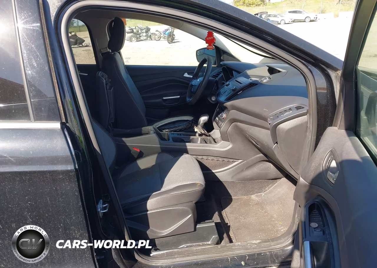 2018 Ford Escape Se VIN:1FMCU9GD4JUA32020 - 5