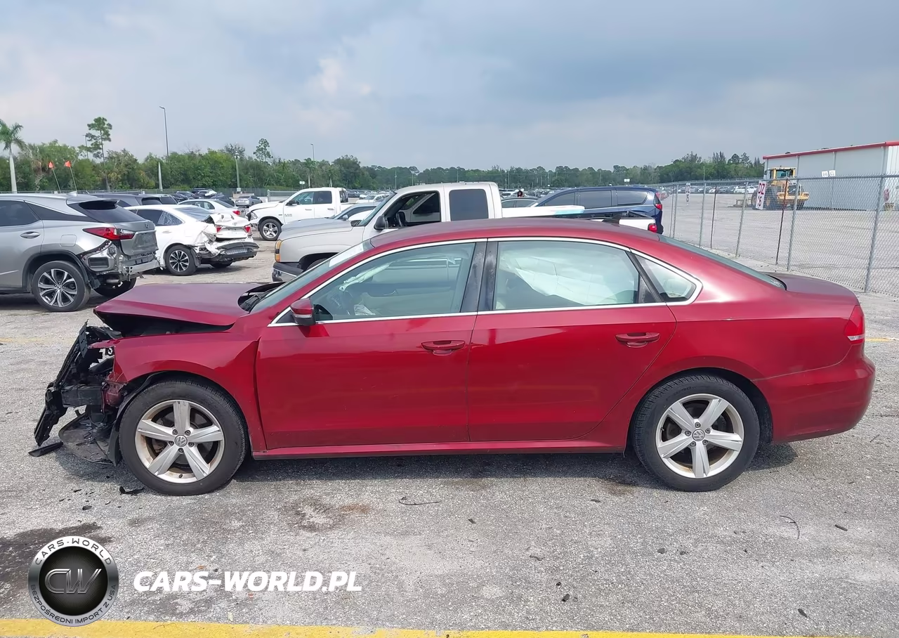 2015 Volkswagen Passat 1.8T Se VIN:1VWBS7A38FC019162 - 14