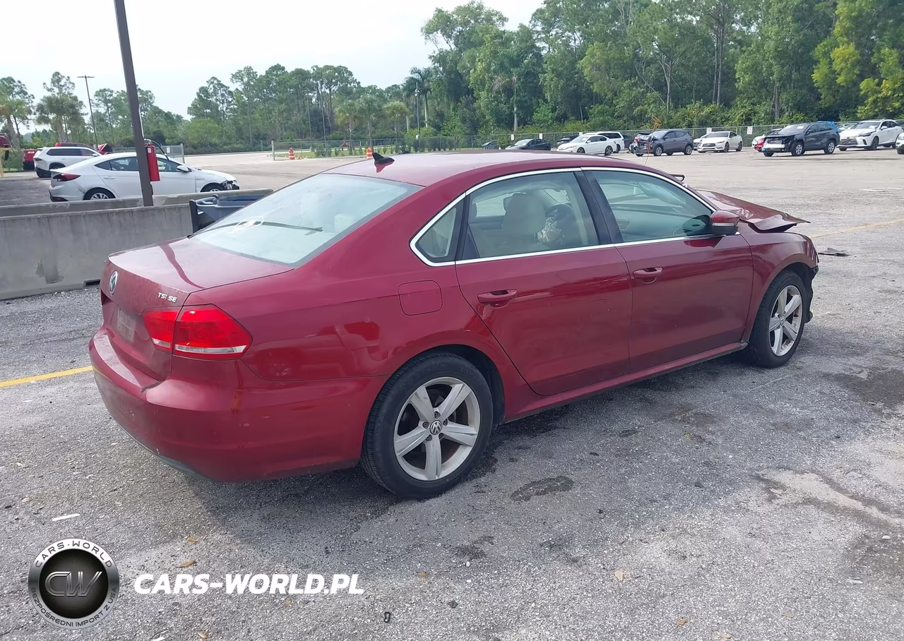 2015 Volkswagen Passat 1.8T Se VIN:1VWBS7A38FC019162 - 4