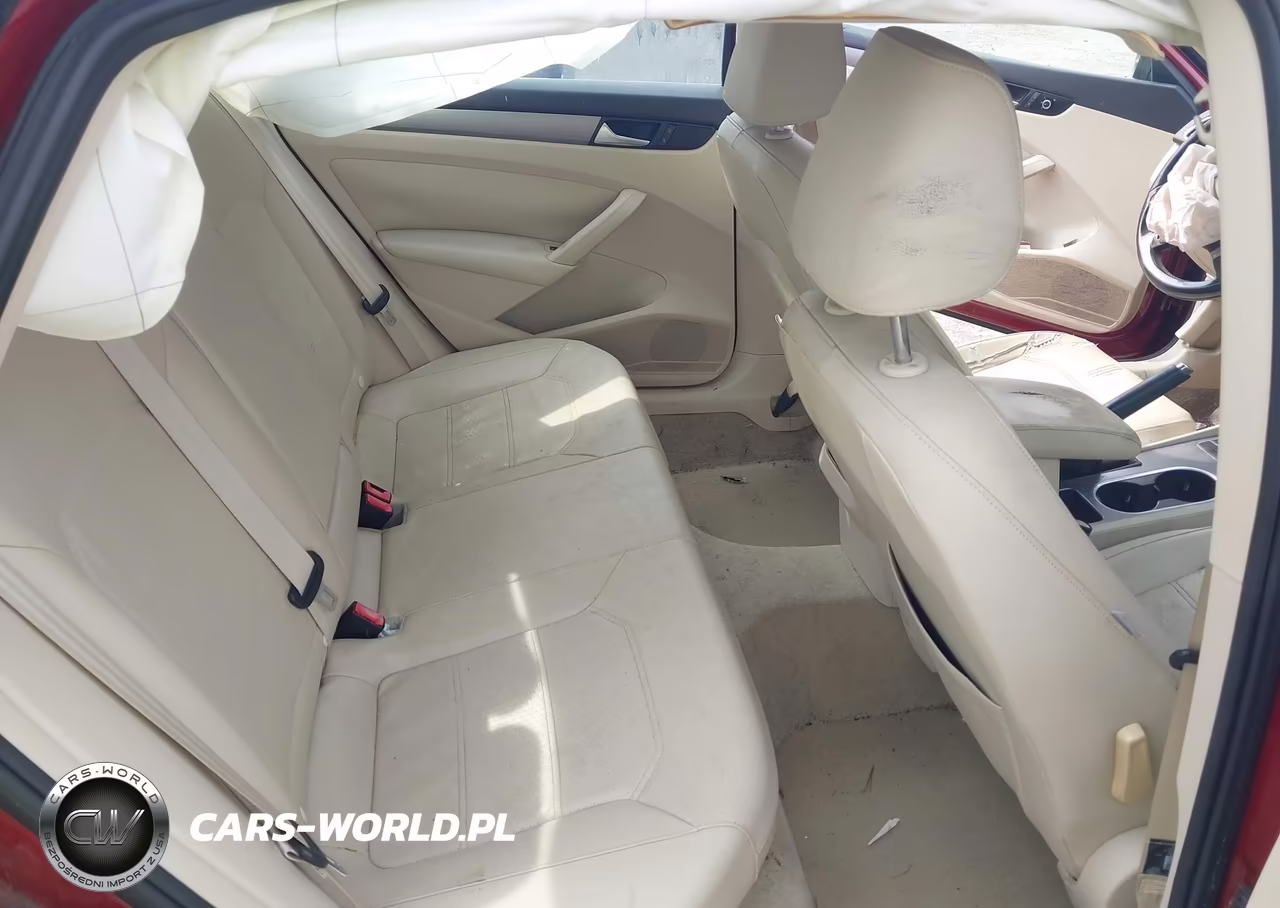 2015 Volkswagen Passat 1.8T Se VIN:1VWBS7A38FC019162 - 8