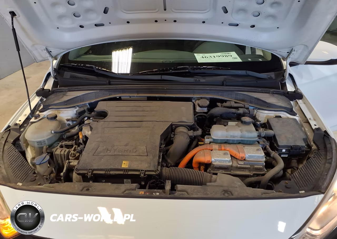 2019 Hyundai Ioniq Hybrid Blue VIN:KMHC65LC1KU160166 - 10