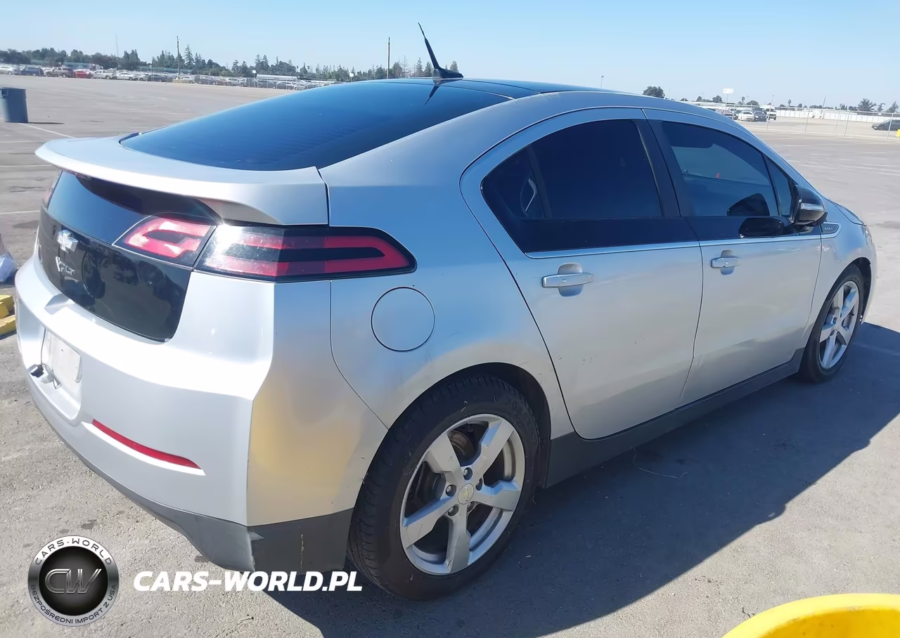 2012 Chevrolet Volt VIN:1G1RA6E40CU127372 - 4