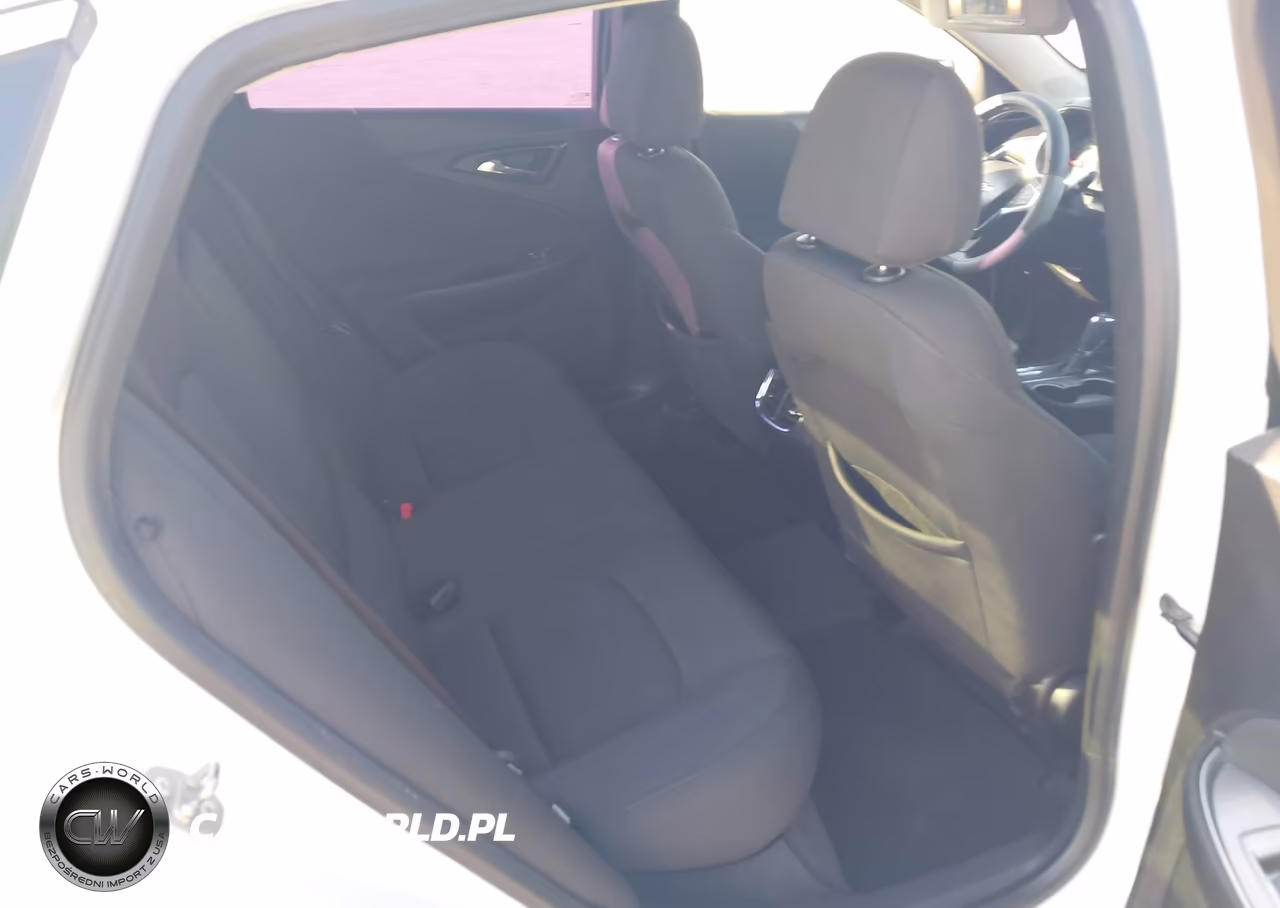2019 Chevrolet Malibu Lt VIN:1G1ZD5ST0KF116484 - 8