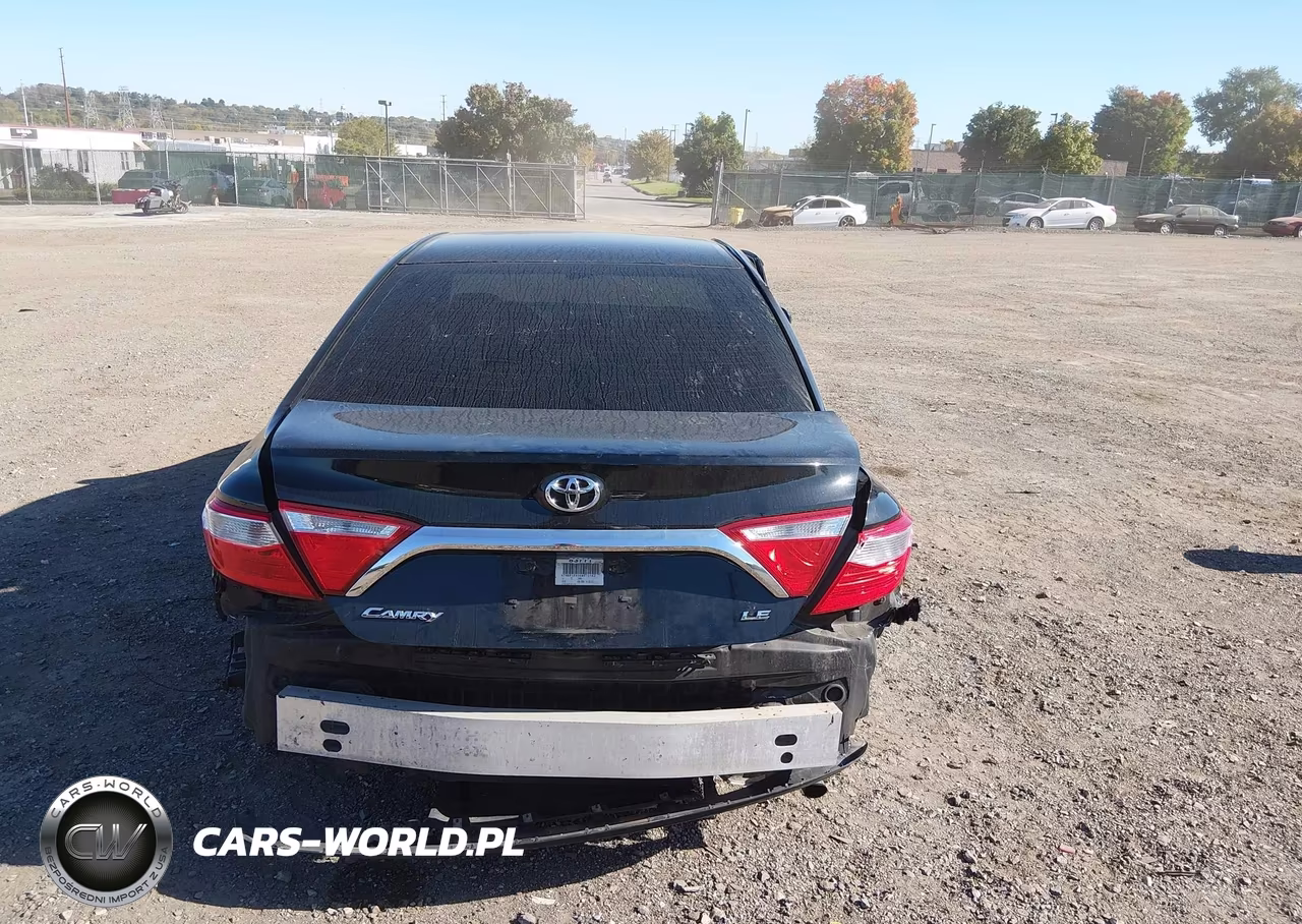 2016 Toyota Camry Le VIN:4T4BF1FK0GR570753 - 16