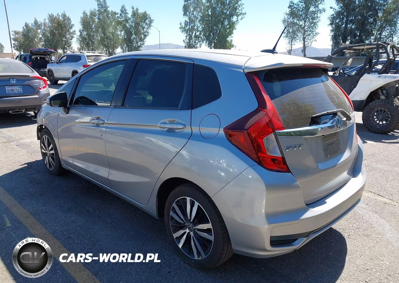 2018 Honda Fit Ex-L VIN:3HGGK5H00JM705312 - 3