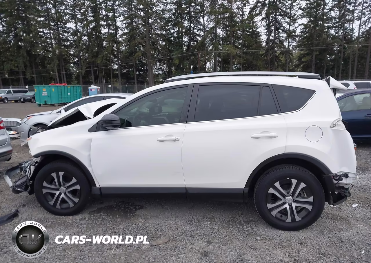 2018 Toyota Rav4 Le VIN:JTMZFREVXJJ735661 - 14