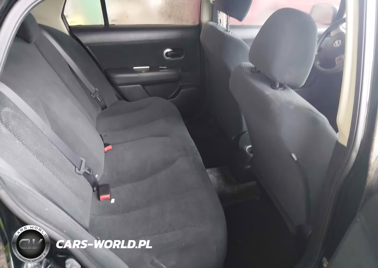 2011 Nissan Versa 1.8S VIN:3N1BC1AP0BL360735 - 8