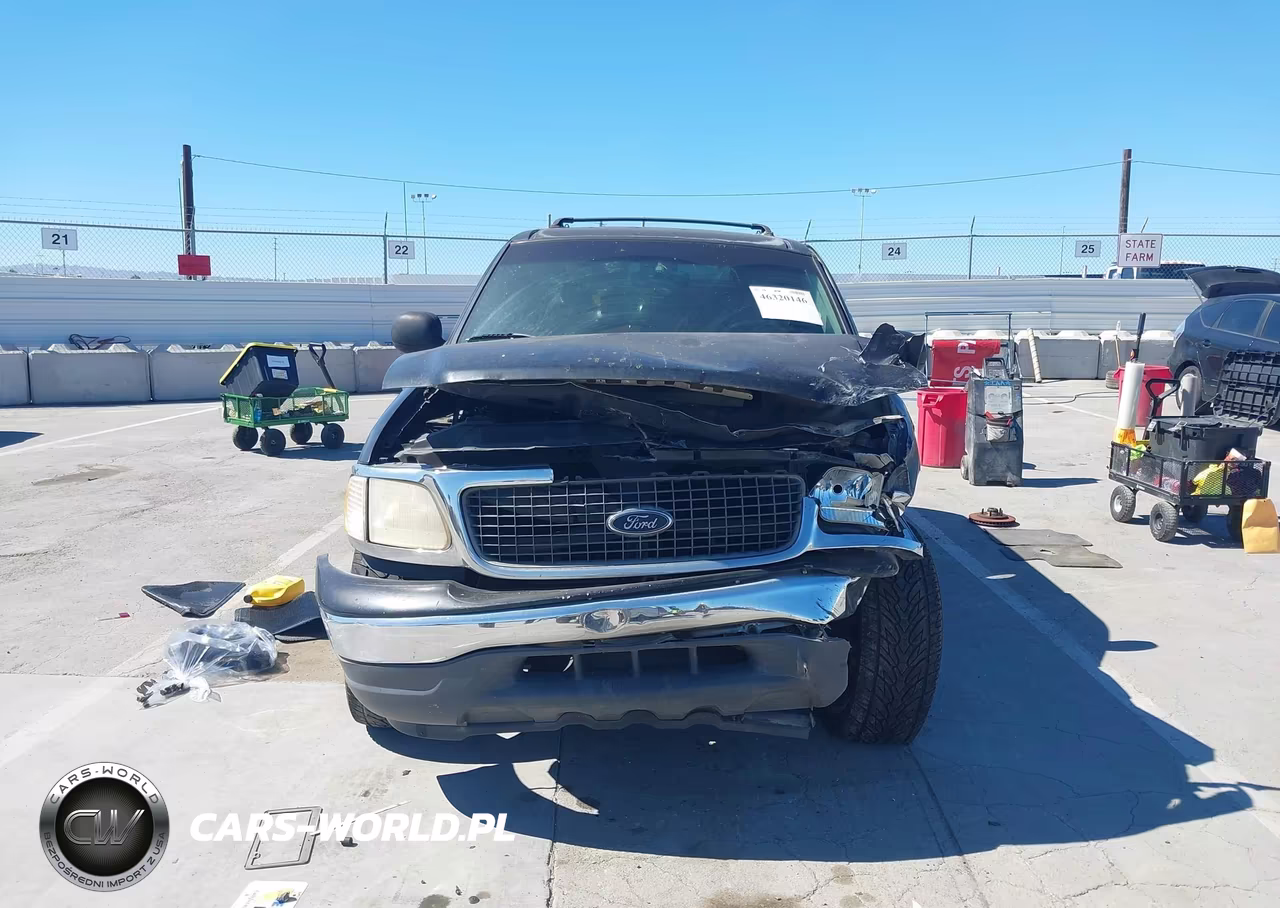 2000 Ford Expedition Xlt VIN:1FMRU15L1YLB48135 - 14