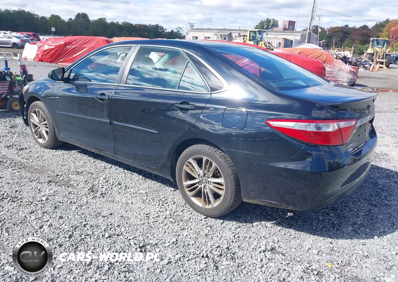 2017 Toyota Camry Se VIN:4T1BF1FK6HU788448 - 3