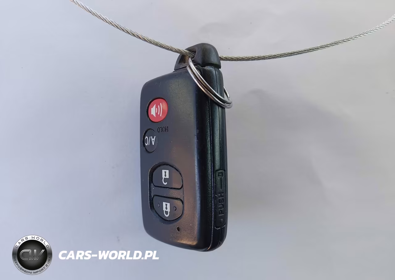 2012 Toyota Prius Plug-In VIN:JTDKN3DP2C3014312 - 11