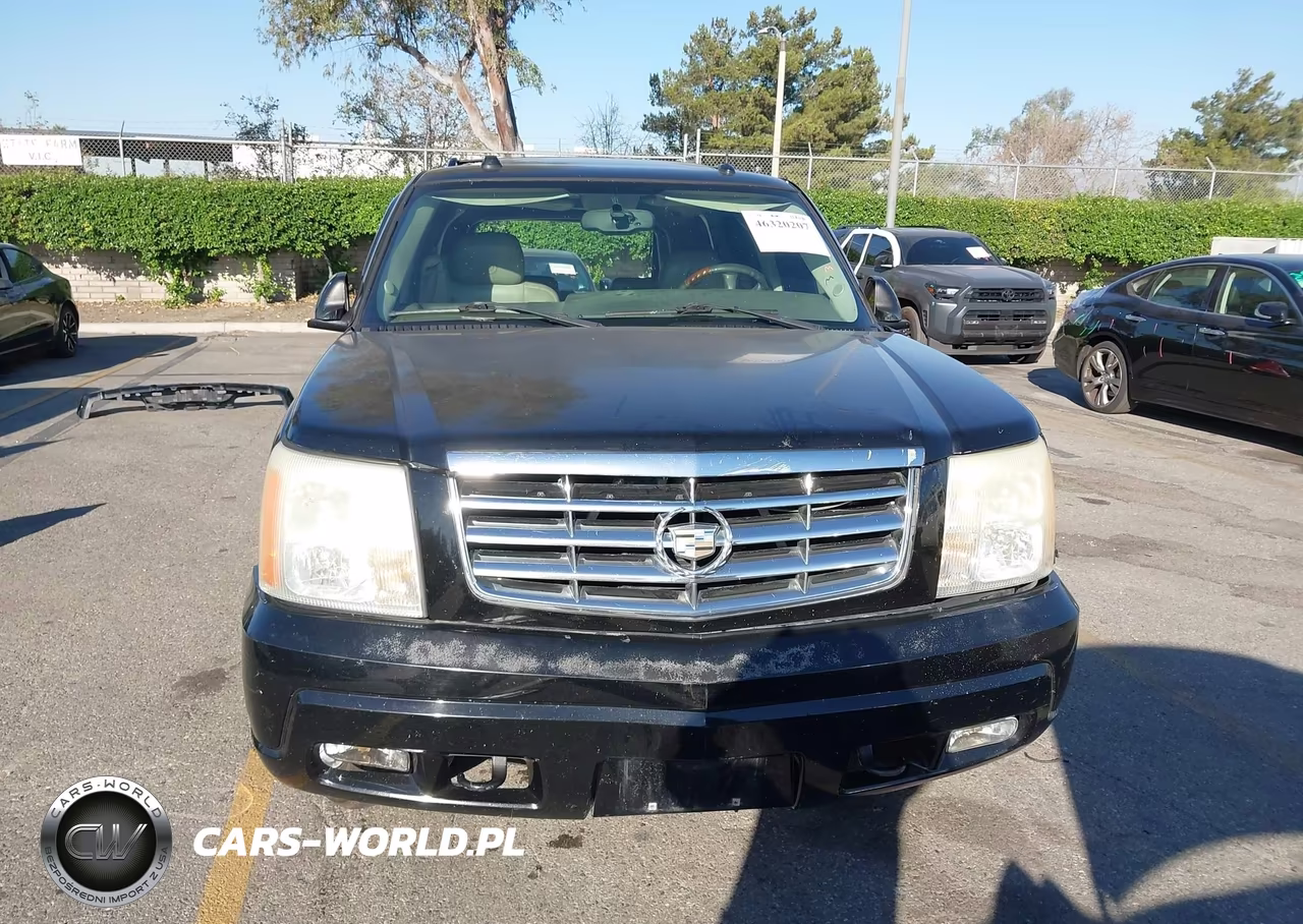 2004 Cadillac Escalade Standard VIN:1GYEC63TX4R300100 - 13