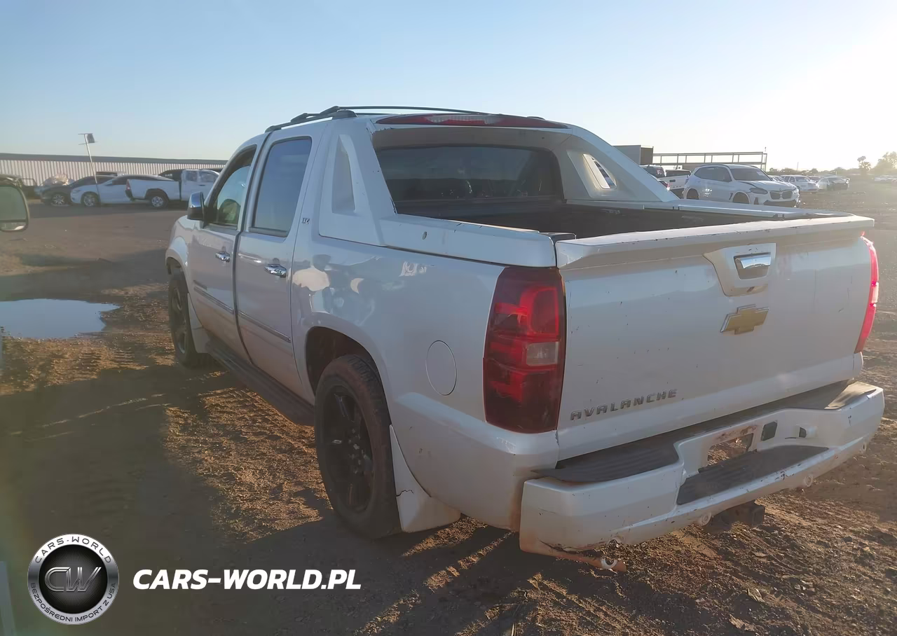 2012 Chevrolet Avalanche 1500 Ltz VIN:3GNTKGE77CG252017 - 3