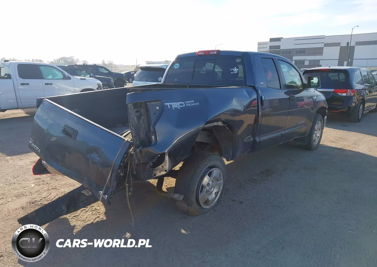 2010 Toyota Tundra Grade 5.7L V8 VIN:5TFUY5F15AX106315 - 4