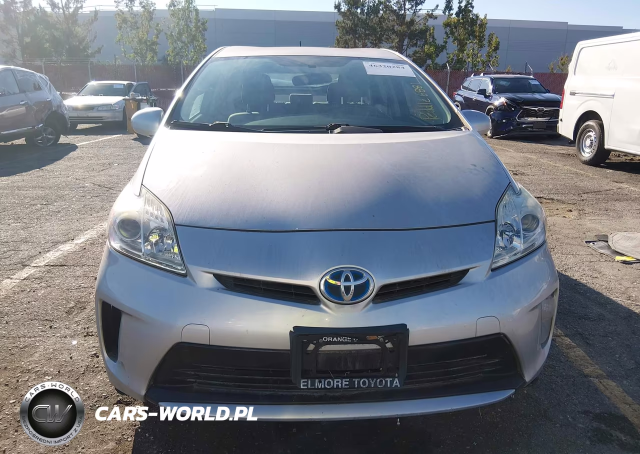 2015 Toyota Prius Two VIN:JTDKN3DU5F0396881 - 12