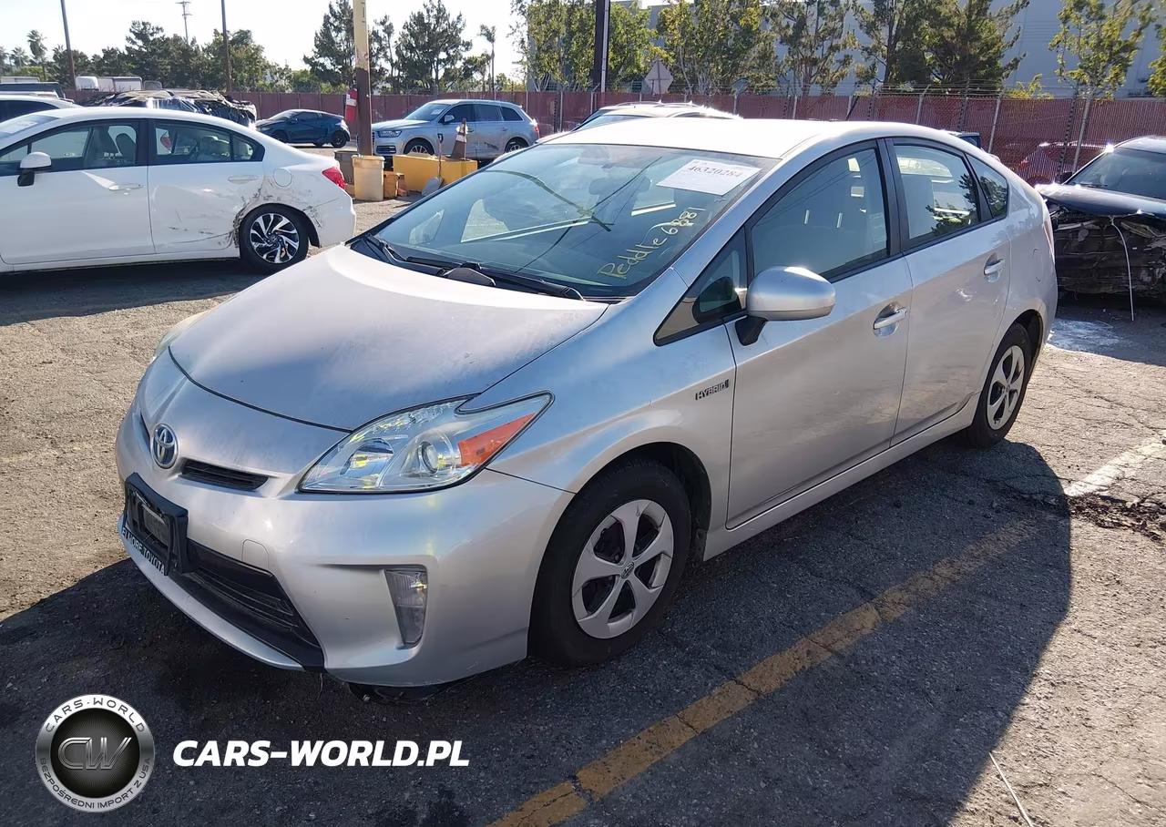 2015 Toyota Prius Two VIN:JTDKN3DU5F0396881 - 2