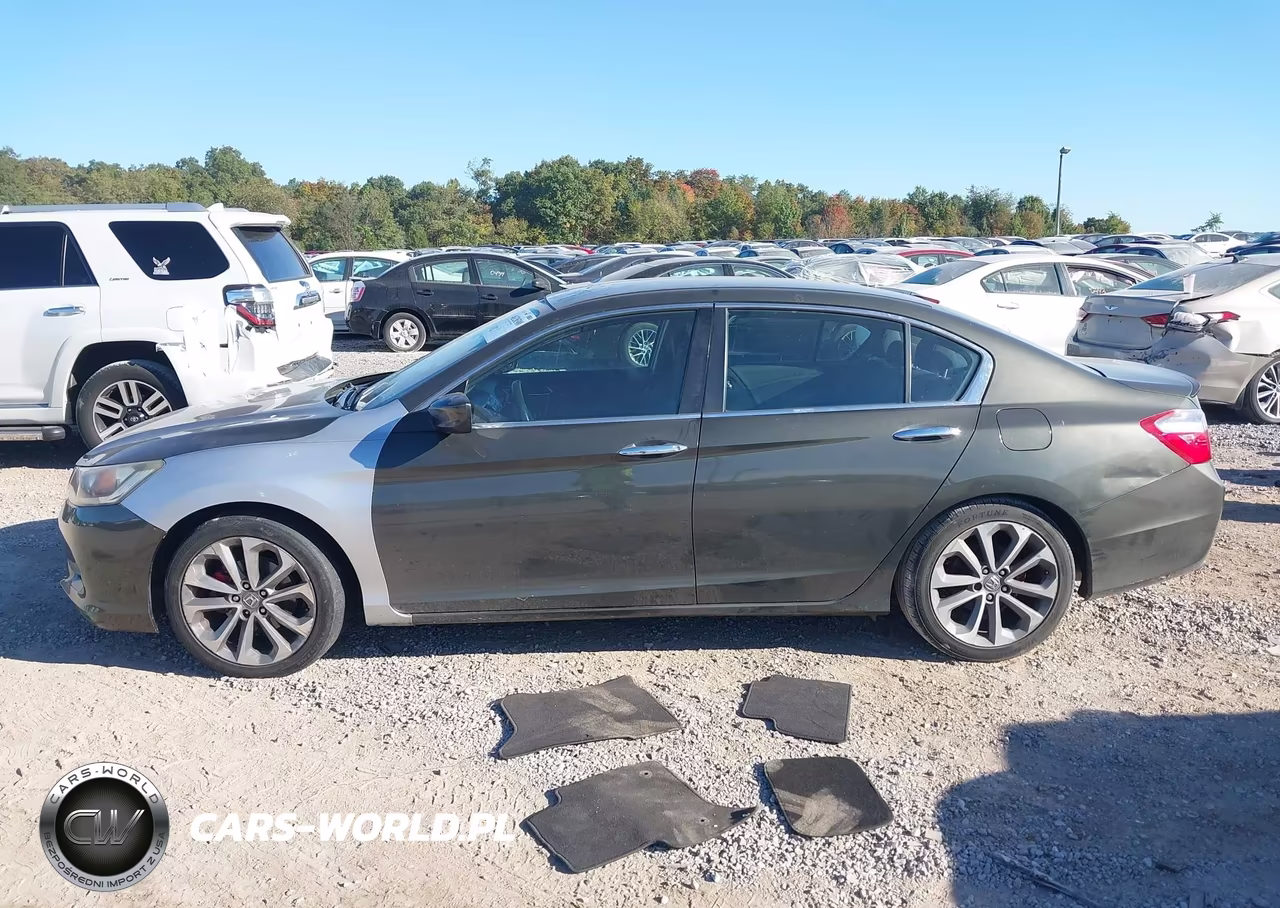 2014 Honda Accord Sport VIN:1HGCR2F53EA011871 - 13
