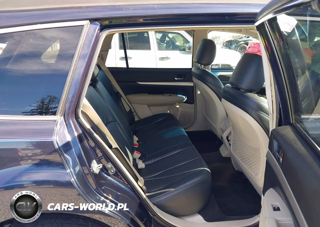 2013 Subaru Outback 2.5I Premium VIN:4S4BRBGC8D3218102 - 17