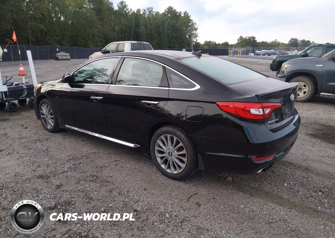 2015 Hyundai Sonata Limited VIN:5NPE34AF1FH155630 - 3
