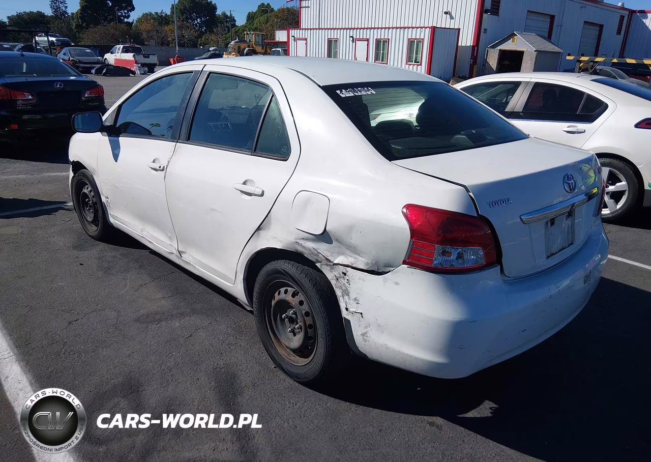 2011 Toyota Yaris VIN:JTDBT4K34B4081370 - 3