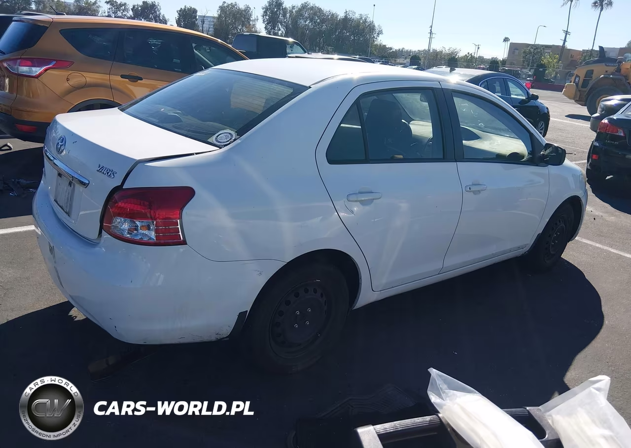 2011 Toyota Yaris VIN:JTDBT4K34B4081370 - 4