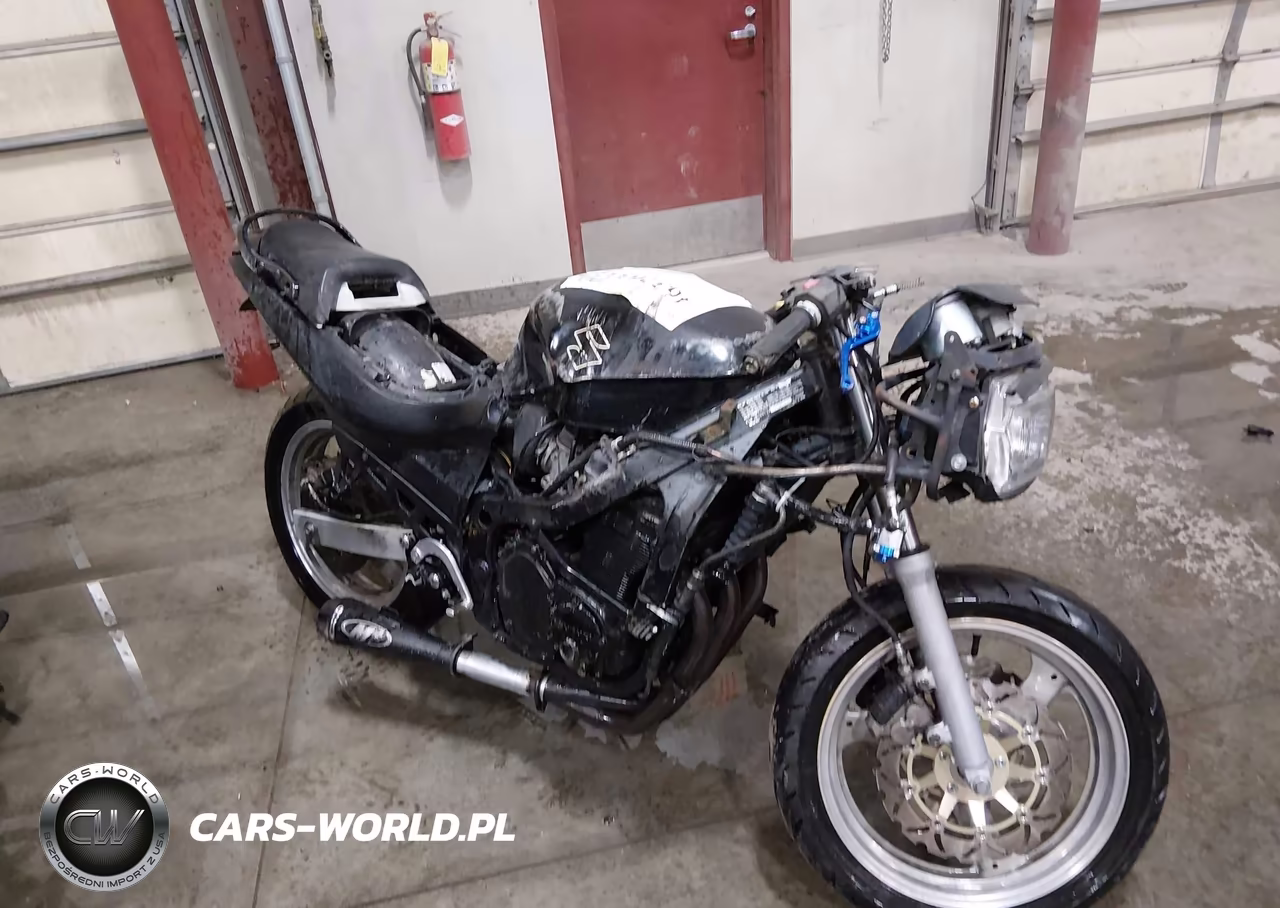 1990 Suzuki Gsx600 F – zdjęcie 1 z 16