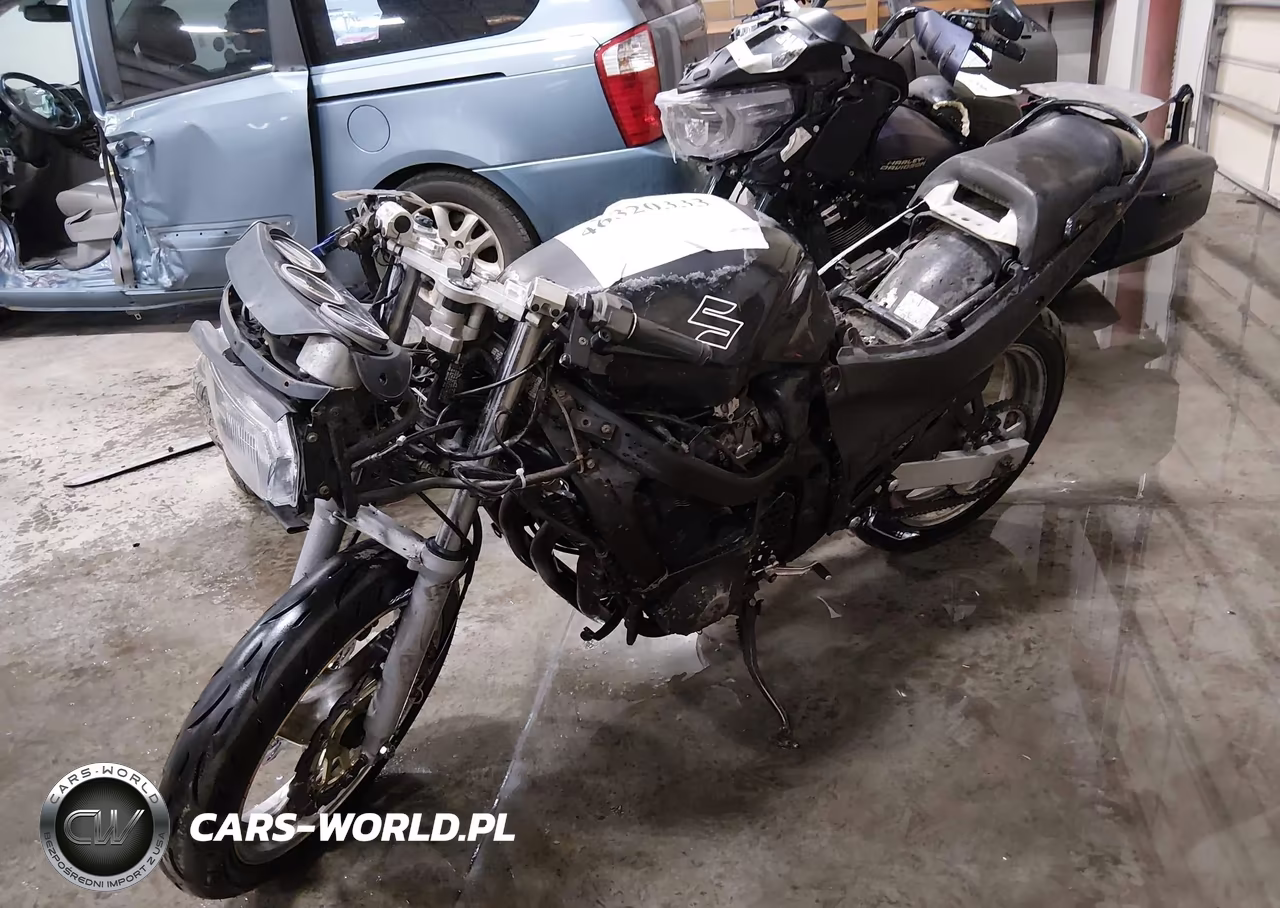 1990 Suzuki Gsx600 F VIN:JS1GN72A9L2104553 - 2
