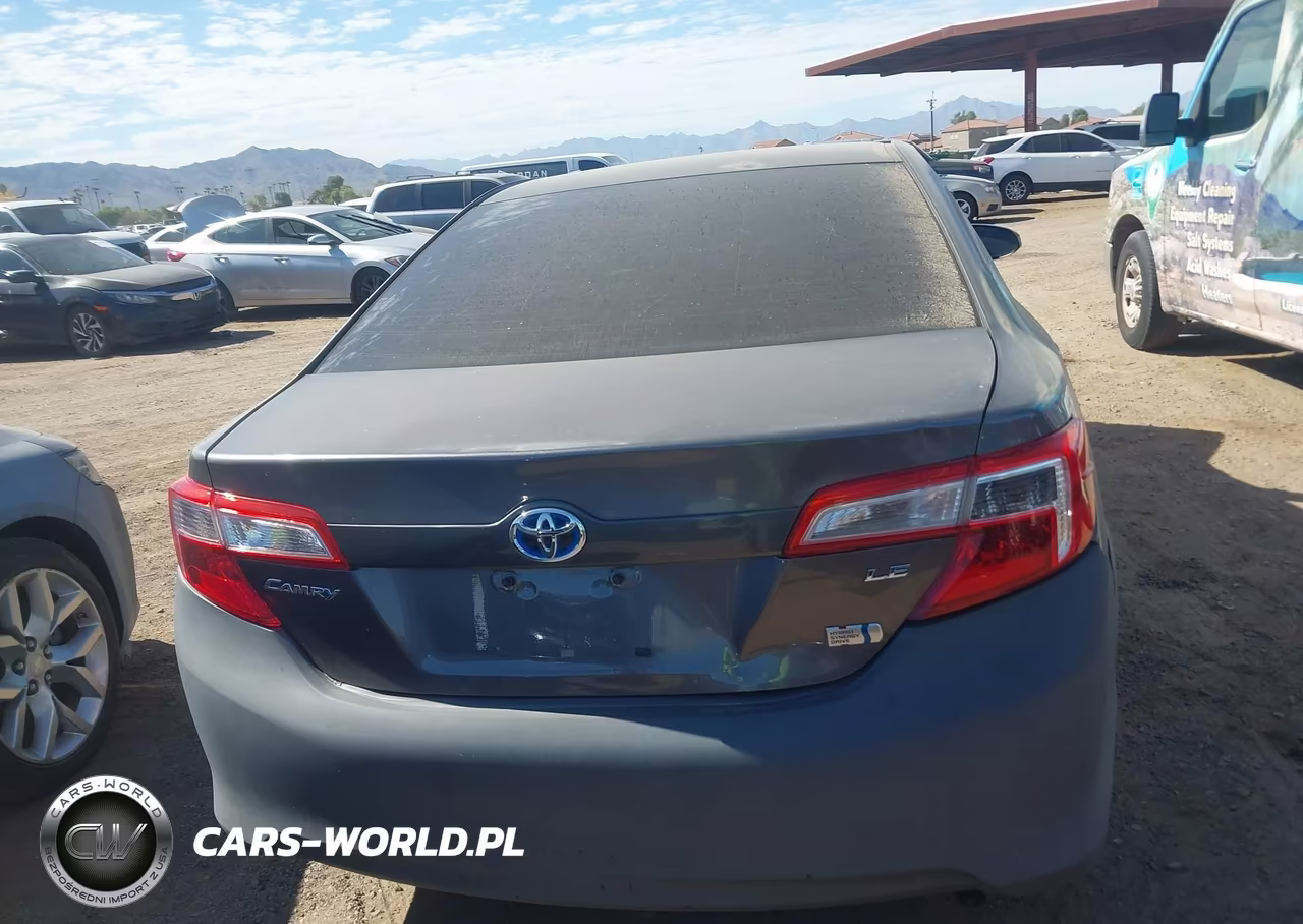 2013 Toyota Camry Hybrid Le VIN:4T1BD1FK9DU092585 - 16