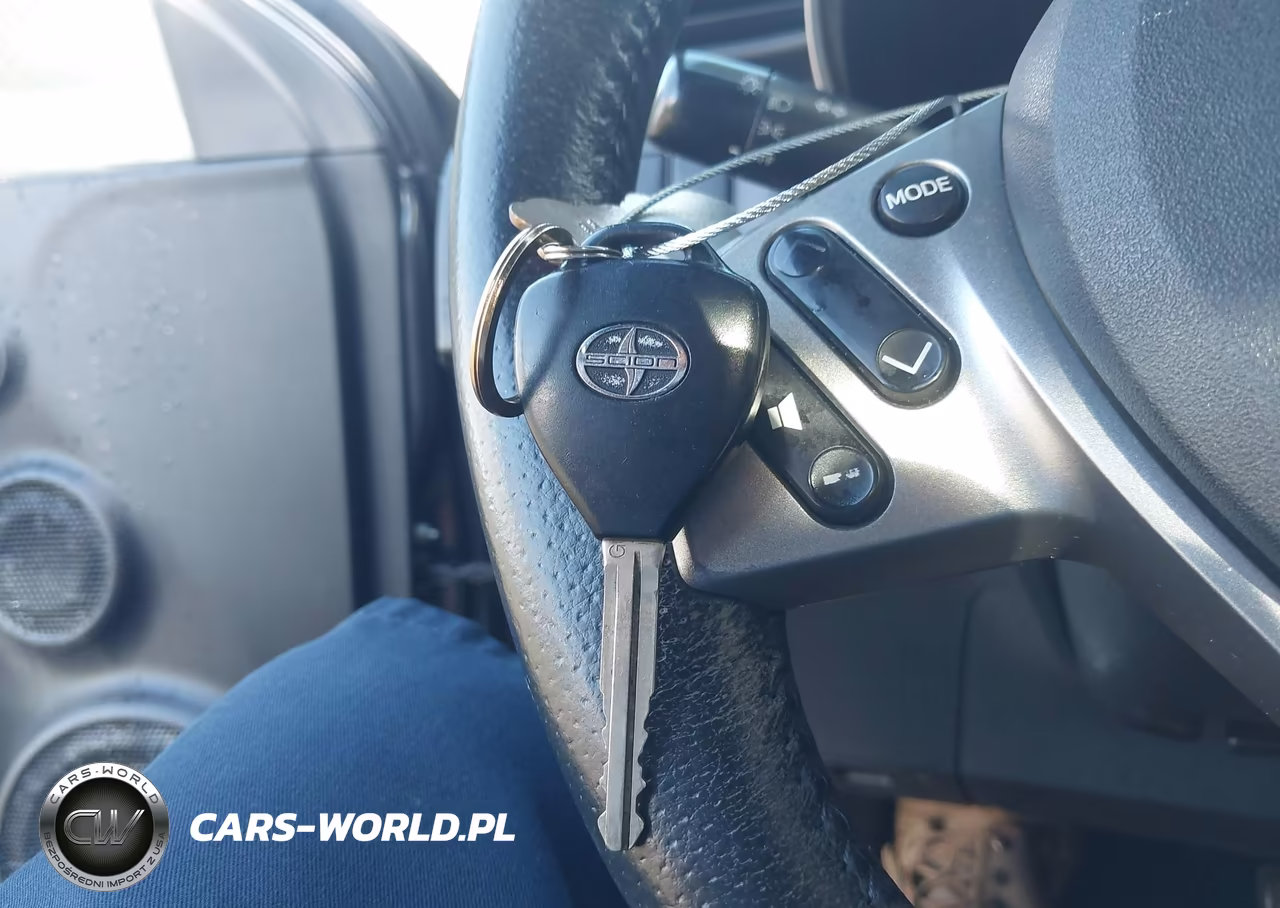 2012 Scion Tc VIN:JTKJF5C77C3043318 - 11