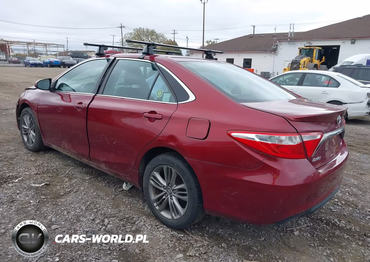 2016 Toyota Camry Se VIN:4T1BF1FK1GU515268 - 3