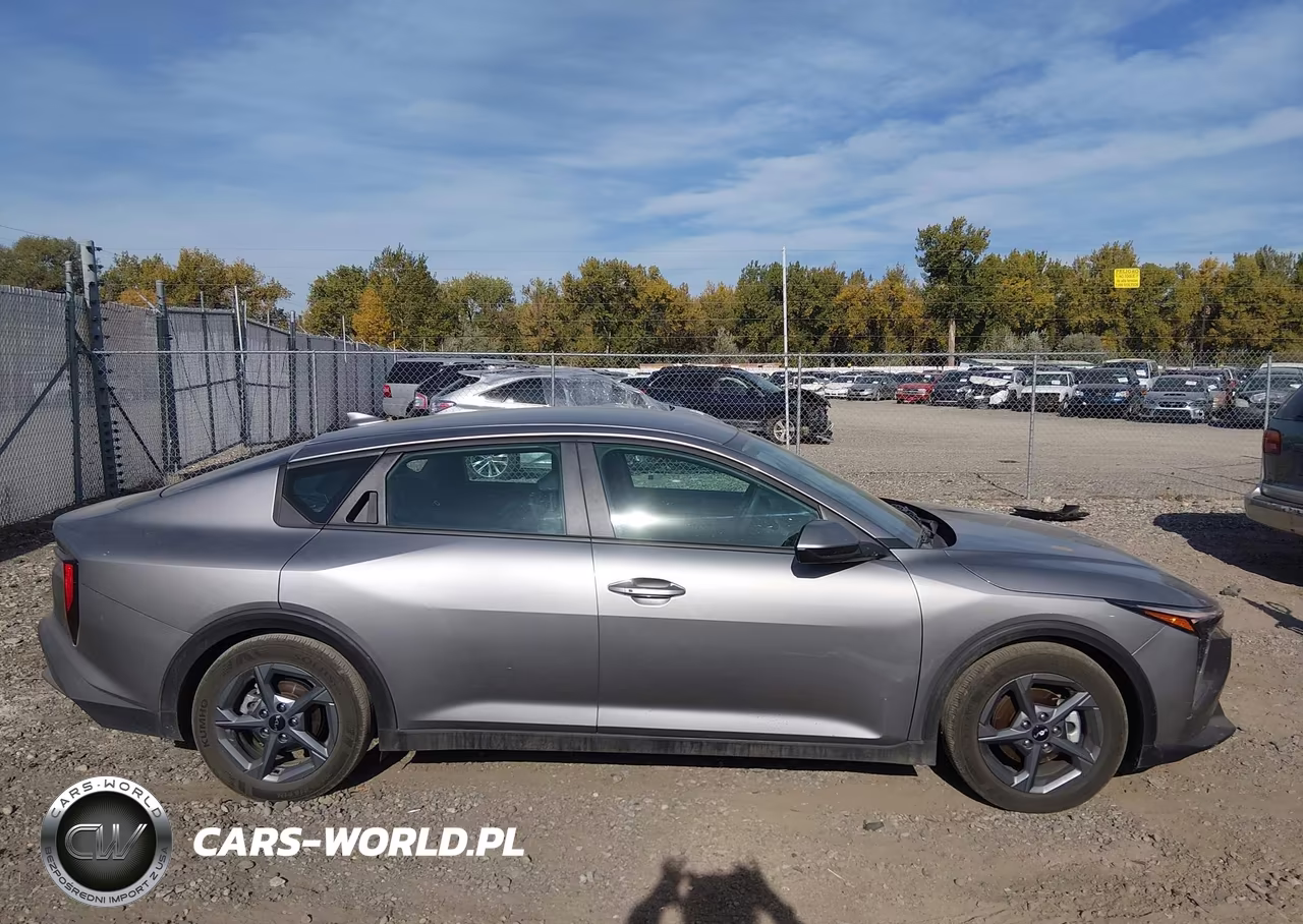 2026 Kia K4 Lxs VIN:3KPFT4DE2TE313643 - 13