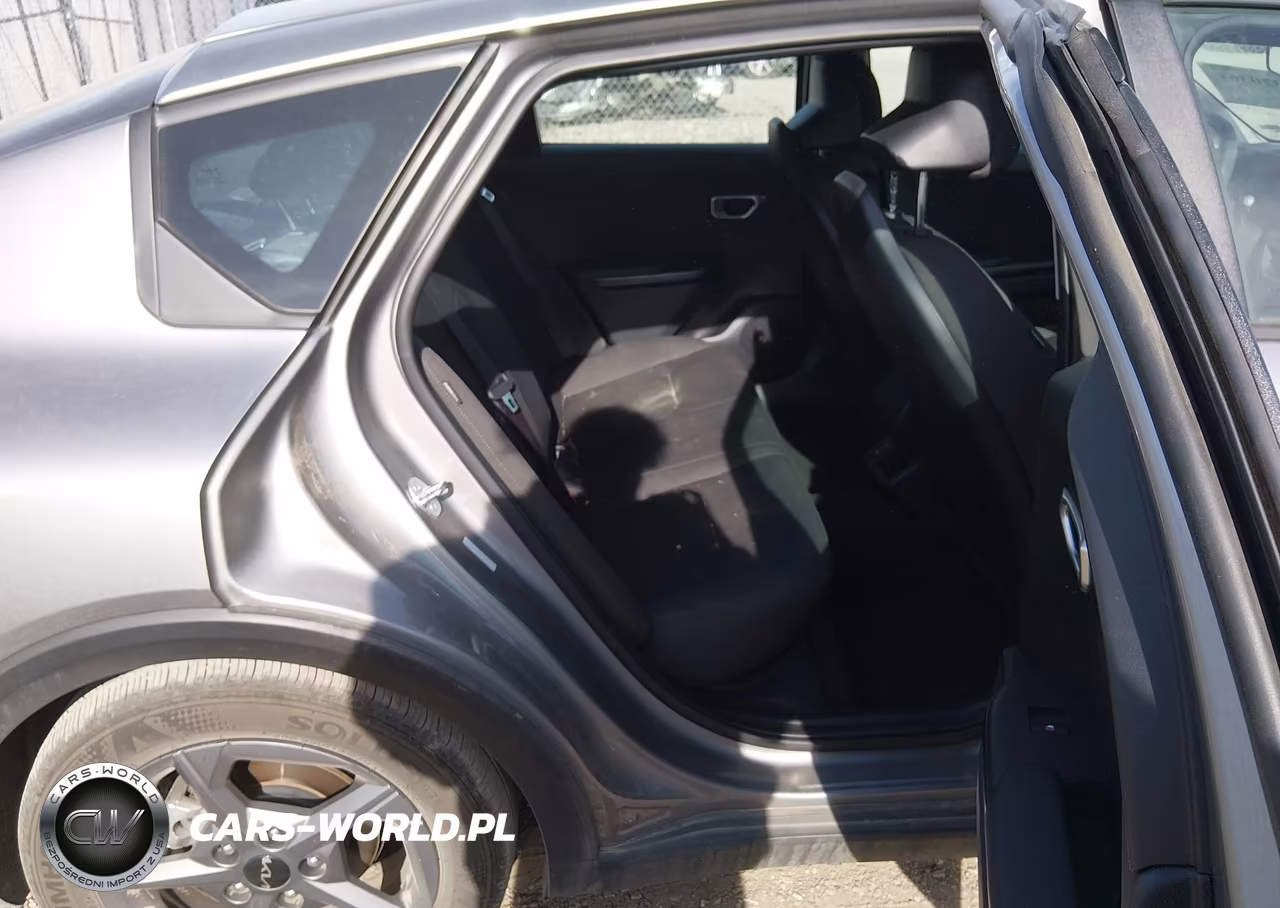 2026 Kia K4 Lxs VIN:3KPFT4DE2TE313643 - 8