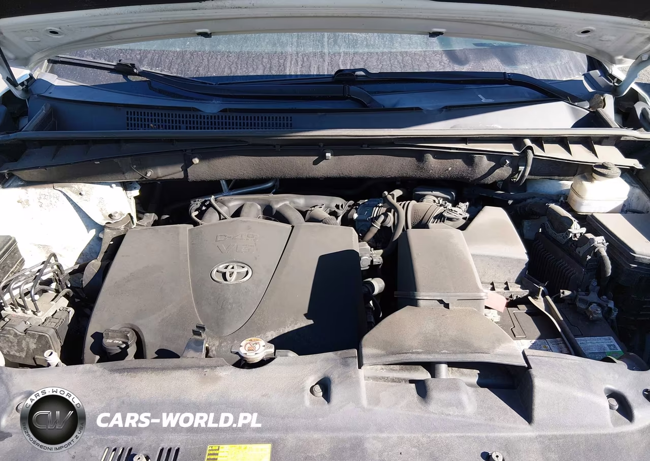 2019 Toyota Highlander Xle VIN:5TDJZRFH3KS601964 - 10